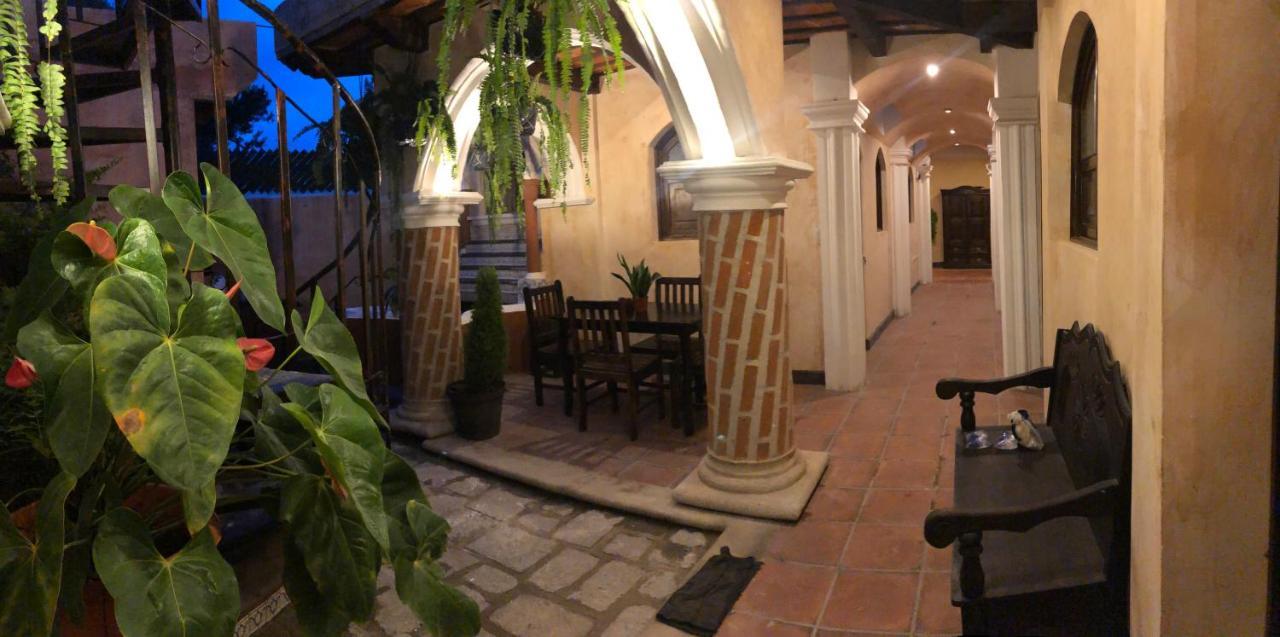 Hotel Mansion Del Rey By San Sebastian アンティグア・グアテマラ エクステリア 写真